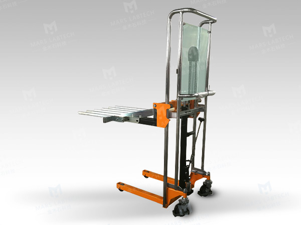 金木石实验室手动坩埚放样叉车02